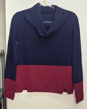 Barrow and Grove funnel neck cashmere sweater XS